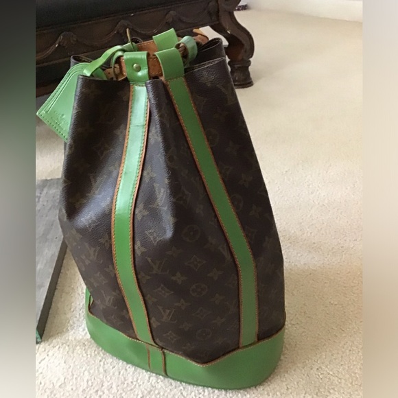 Louis Vuitton Randonee GM Backpack - Picture 2 of 16